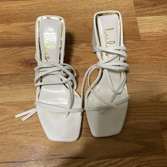 Heel - Picture 3 of 4